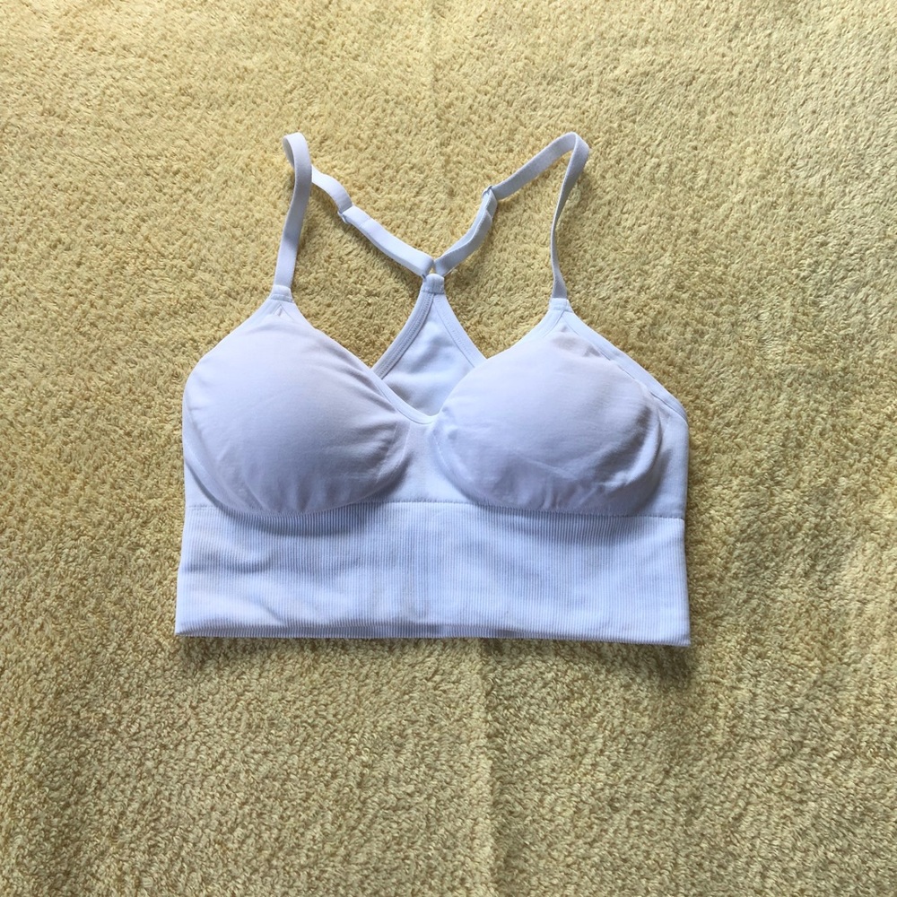 Under Amour- Women XS- Sports Bra